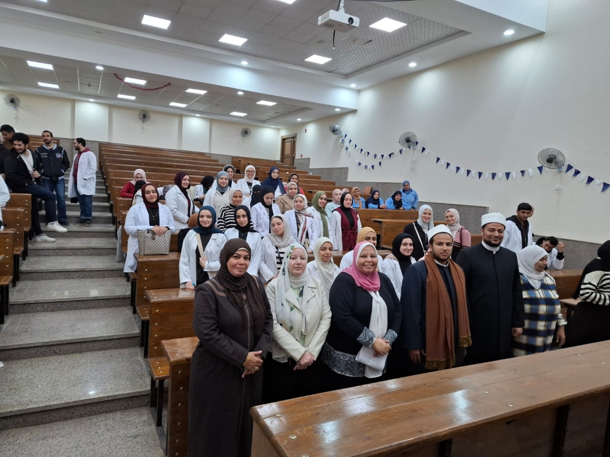 ندوة عن اهمية الفتوى من اهل التخصص